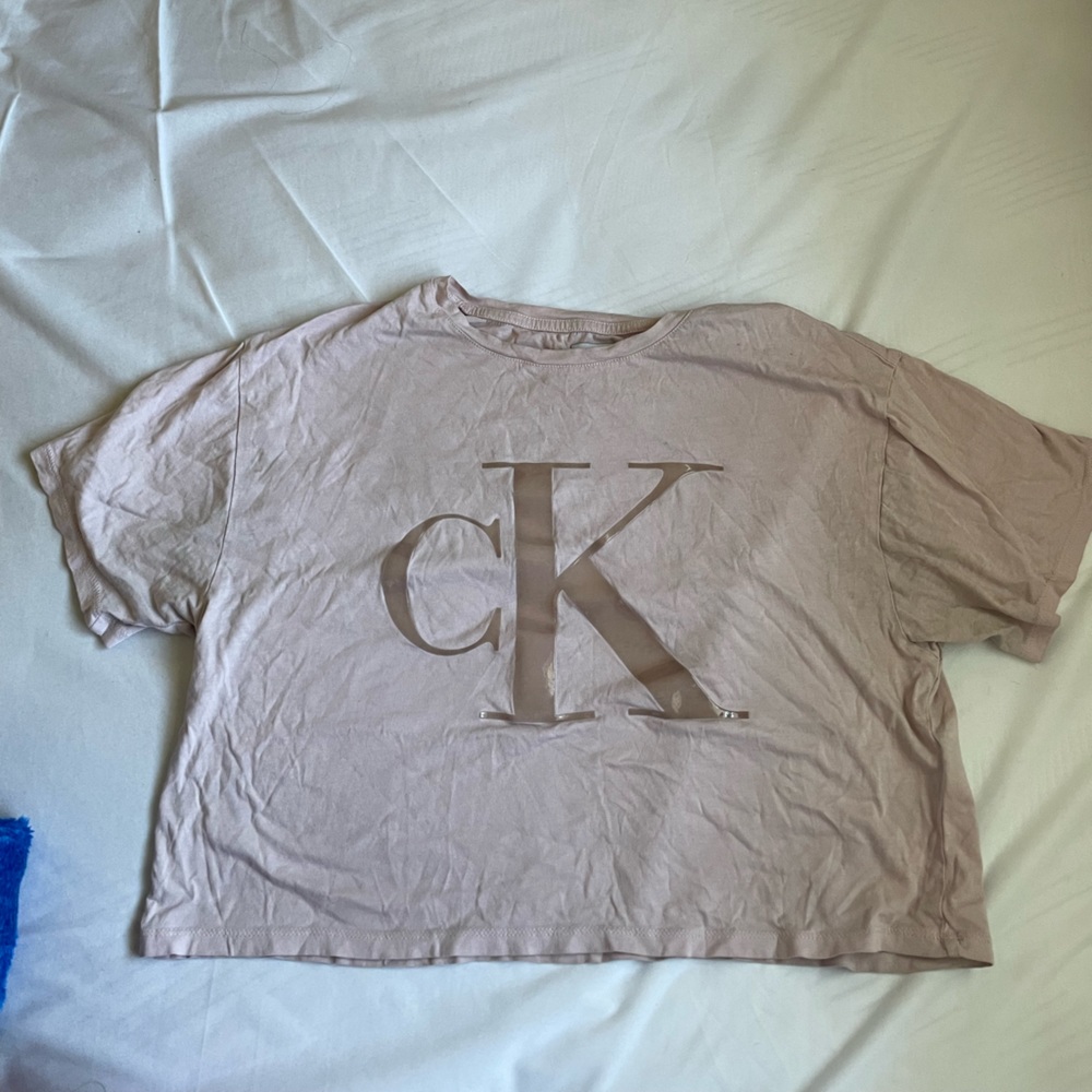 Calvin Klein cropped tee